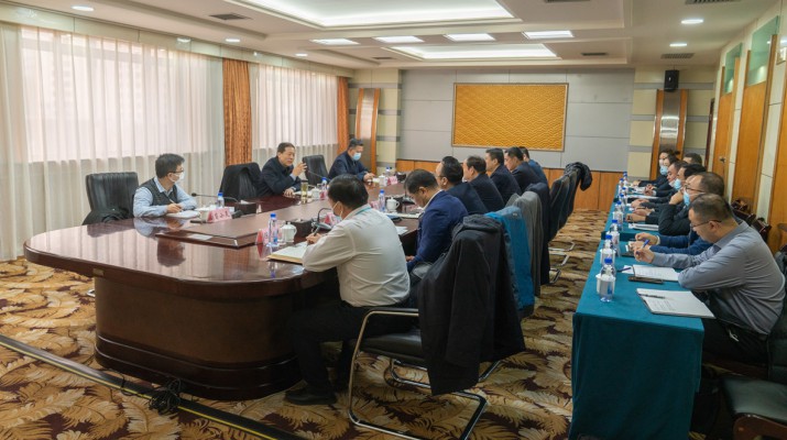 省政府國資委黨委書記、主任吳萬華到蘭州飯店調(diào)研