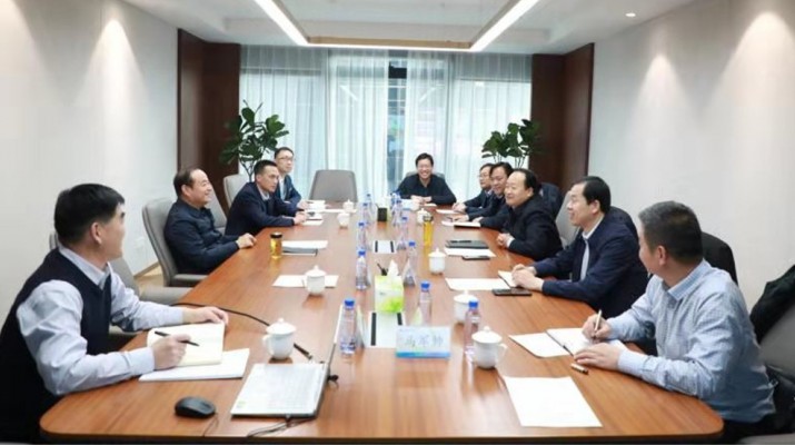 酒泉市肅州區(qū)委副書記、區(qū)長(zhǎng)王永宏一行到訪集團(tuán)公司